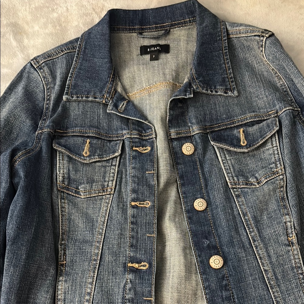 Reitmans Blue Jean Jacket ( R jeans) - Picture 2 of 3
